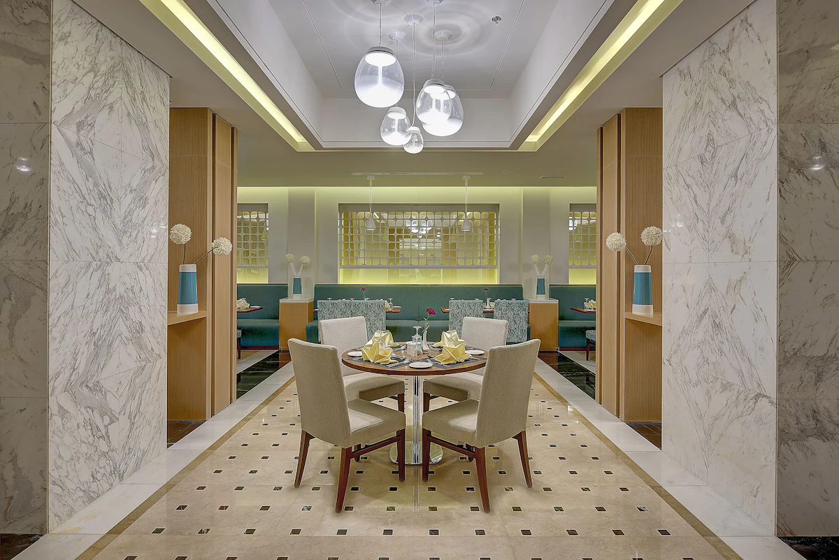 هتل رویال کانتیننتال دبی